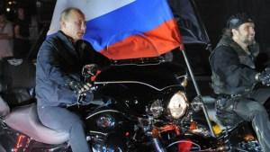 i_biker_russi_entrano_in_europa_e_creano_tensioni_15269