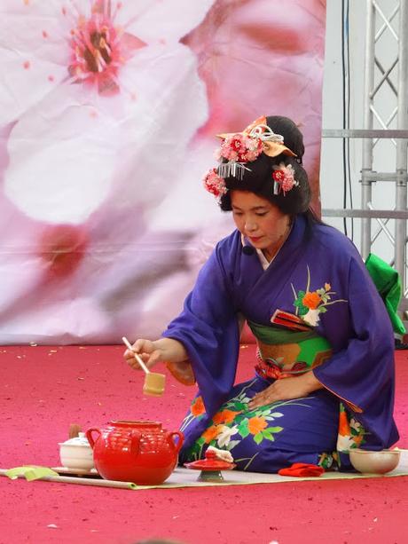 Lassi al mango indiano e Festival dell'Oriente a Napoli