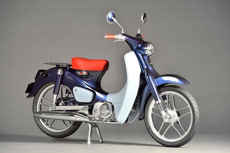 Honda Super Cub Concept & EV-Cub Concept 2015