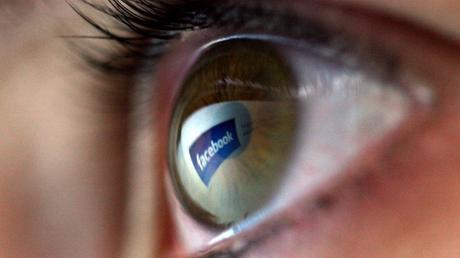Facebook: in arrivo delle modifiche all'interfaccia mobile dei profili