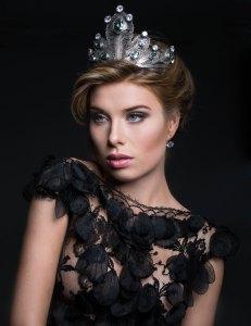 Yvone Christa e Miss universo Danimarca Cecilie Wellemberg (7)