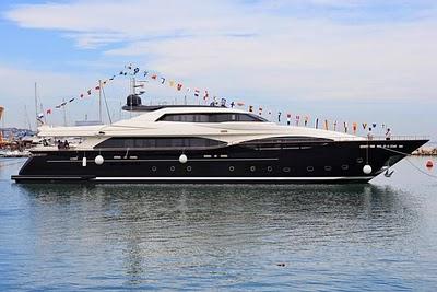 Il nuovo Yacht di Pier Silvio B.