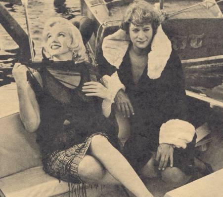 Marilyn Monroe e Jack Lemmon sul set di A qualcuno piace caldo