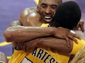 Lakers volano finale