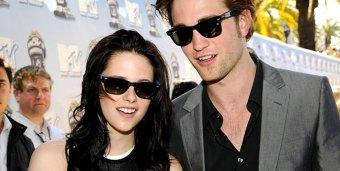 kristen-stewart-e_robert_pattinson Cruise dà consigli a Pattinson: non lavarti i capelli