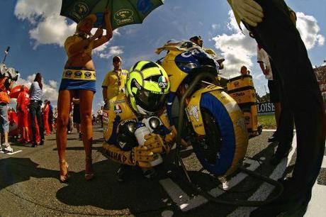 25 wallpaper dedicati a Valentino Rossi