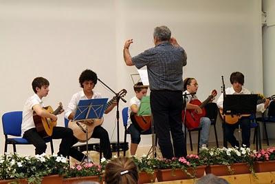 Ecco le foto delle prime tre serate dei saggi. Vi aspettiamo giovedì per il gran finale! Ecco le foto delle prime tre serate dei saggi. Vi aspettiamo giovedì per il gran finale!