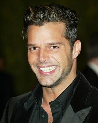 Ricky Martin completamente nudo!