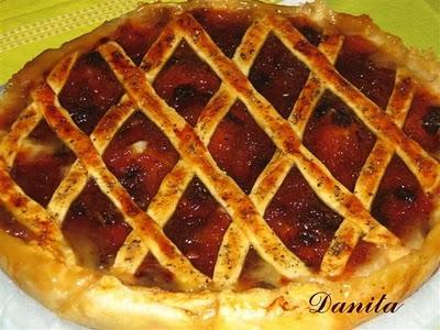 Crostata ai formaggi e mostarda di cipolle