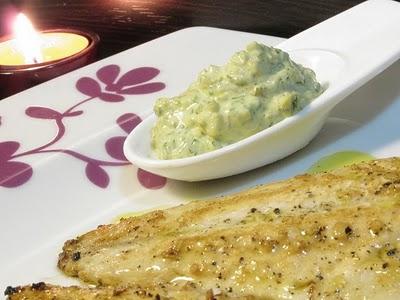 IL BIANCO CHE FA A PUGNI - FILETTI DI BRANZINO CON SALSA TARTARA AL PEPE VERDE - GRILLED BRANZINO FILLETS WITH TARTAR SAUCE