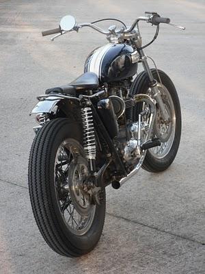 Triumph Bonneville 1969 Bobber / Street Tracker