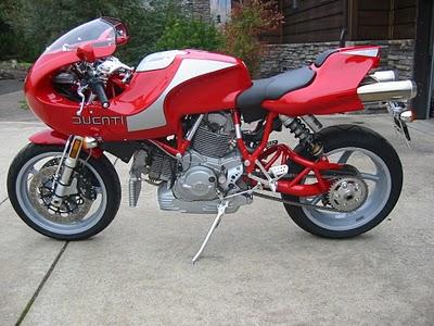 Ducati MH900e