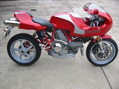 Ducati MH900e