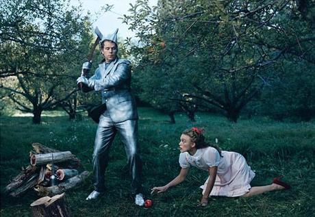 VIA DAL MONDO: FAIRY TALE DI ANNIE LEIBOVITZ