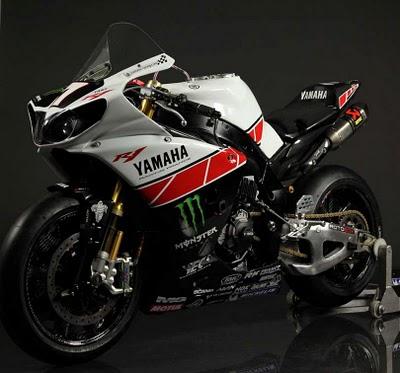 Yamaha YZF-R1 Team Yart 2011