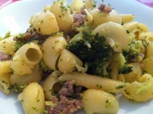 Pipe broccoletti e salsiccia