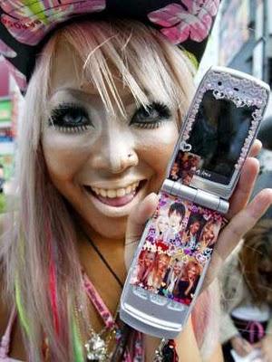 MANGA, FASHION & GANGURO GIRLS....Omaggio al Giappone creativo!