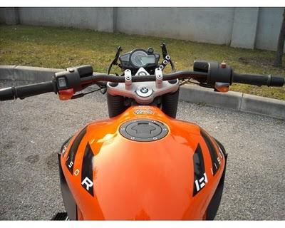 BMW R1150R Special Orange by M.A.C.E