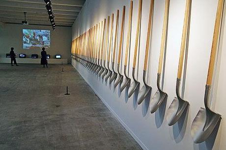 Vanghe per pistole/Spades for guns Vanghe per pistole/Spades for guns