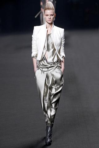 HAIDER ACKERMANN / FALL 2011 / READY TO WEAR