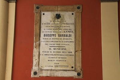 il portico della memoria di Medicina