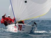 Vela: PRIMA TAPPA DELLE AUDISAILING SERIES MELGES ALLA CANOTTIERI NAPOLI