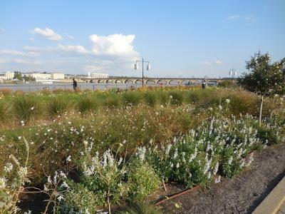 aeroporto di Mérignac all'orizzonte