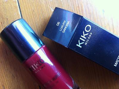 Kiko MATT MUSE lipstick 06 luxury sangria