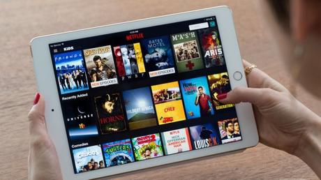 NetFlix, approdo in Italia agita il mercato, oggi fermo a 30 milioni di euro
