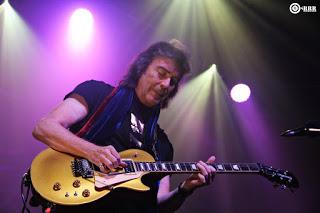 REPORT del concerto al Geox dell'ex chitarrista dei Genesis Steve Hackett