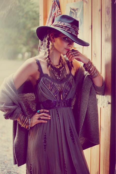 AUTUMNAL BOHEMIENNE