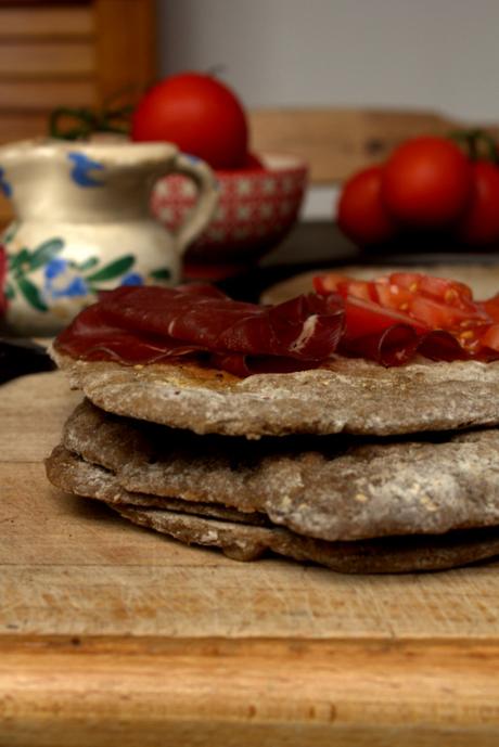 La “Piadina romagnola” ai  cereali e la mia prima “cotta”!