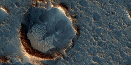 La regione Acidalia Planitia, dove è ambientata la maggior parte del film e dove si trova il sito d'atterraggio della missione Ares 3. Crediti: NASA/JPL-Caltech/Univ. of Arizona