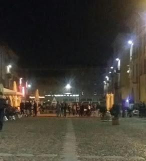 PAVIA. Chupiti e superalcolici low cost, test di una contro-cultura del degrado personale, sociale ed economico.