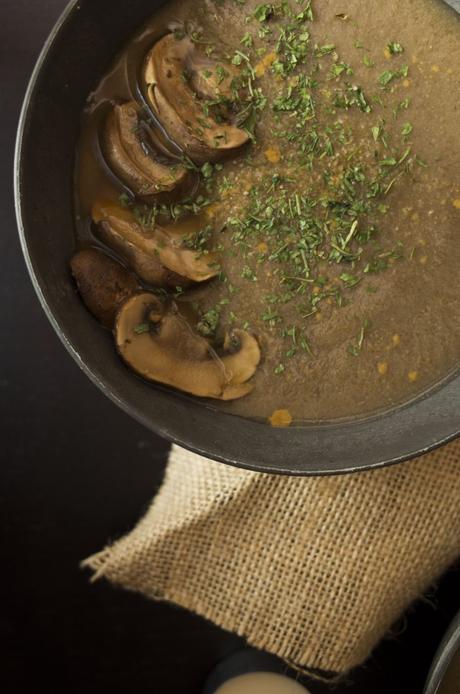 Zuppa di funghi e miso