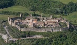 Slow travel fest a Monteriggioni