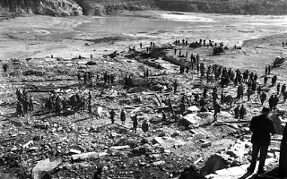 Vajont, il nodo al fazzoletto