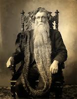 Barba non facit philosophum