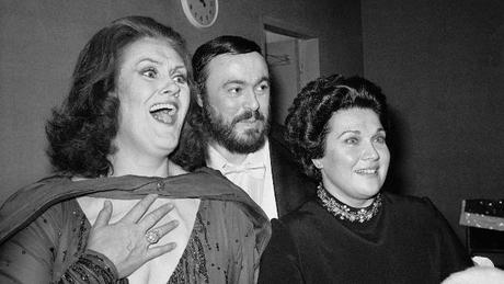 Joan Sutherland con Marilyn Horne e Luciano Pavarotti