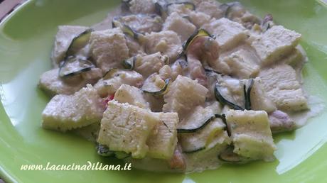 Gnocchi Shirataki con Zucchine e Pancetta