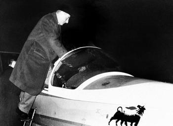 ITALICA NOIR - Il cane sciolto a sei zampe: la controversa storia di Enrico Mattei