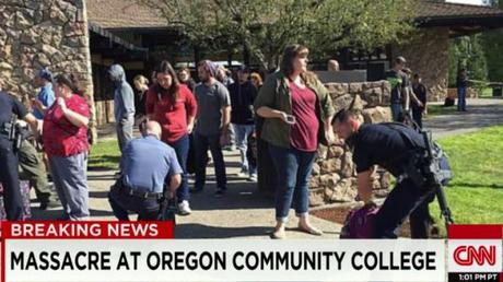 Massacro in un'università in Oregon