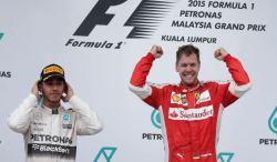 Vettel-Hamilton-Malaysia-Sepang-2015