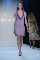 Milano Moda Donna: Angelo Marani P/E 2016