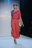 Milano Moda Donna: Angelo Marani P/E 2016