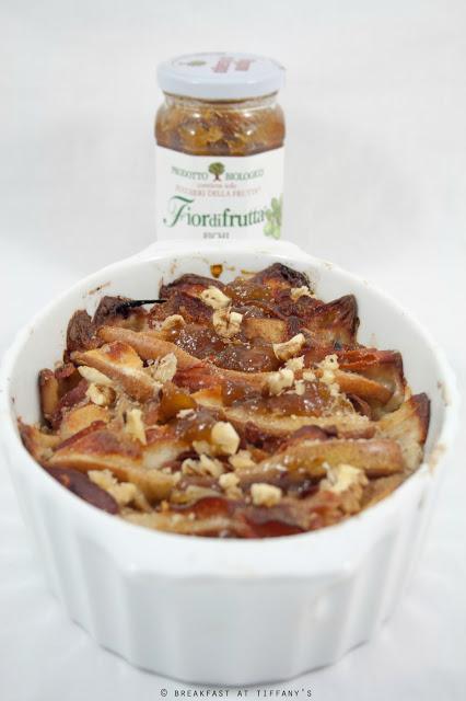 Pere gratinate con speck, scamorza e fiordifrutta ai fichi / Gratin pears with speck, scamorza cheese and fiordifrutta spread fig