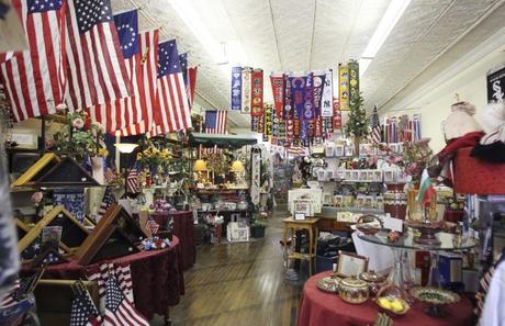 Flag Store