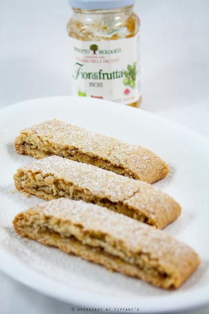 Biscotti fichi e mandorle / Figs and almond cookies recipe