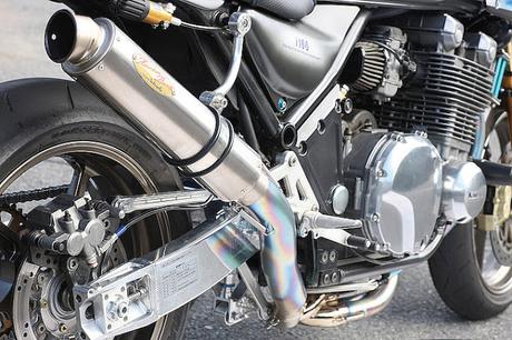 Kawasaki Zephyr 1100 by American Dream