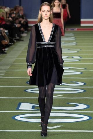 Fall/Winter 2015/16 Fashion Trends: Black